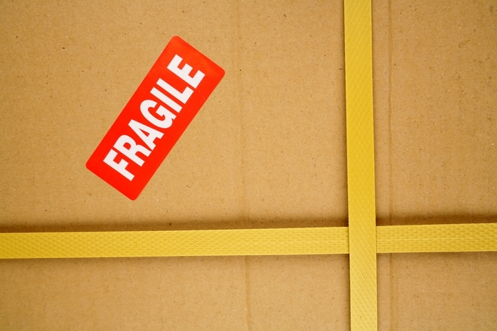 Fragile-Box-201807-001.jpg