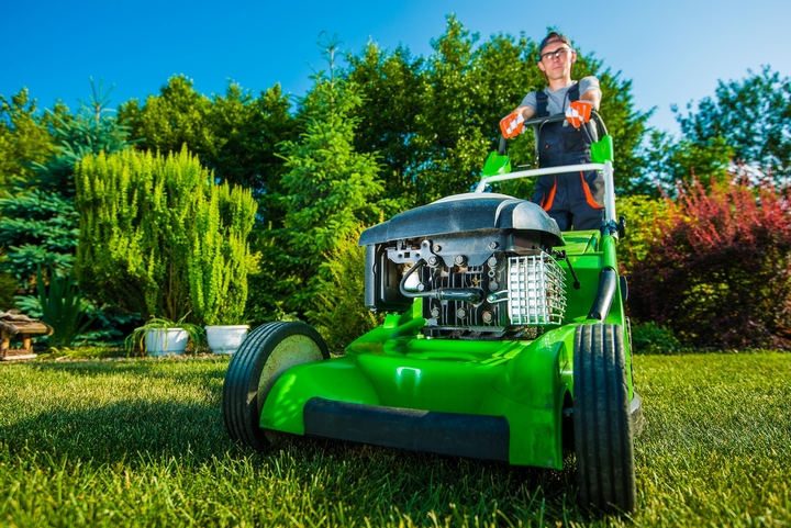 Lawn-Mower-201709-002.jpg